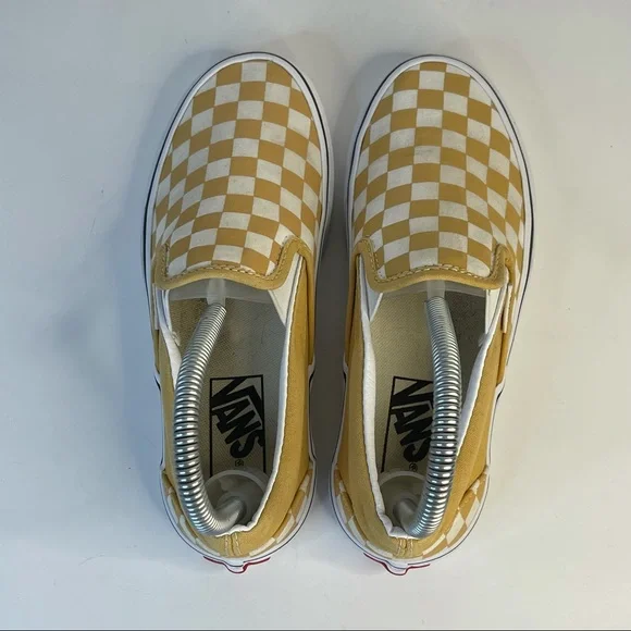 Classic VANS Slip On Yellow Checkerboard Size 6 US Woman’s Skateboarding Shoes - Picture 4 of 6